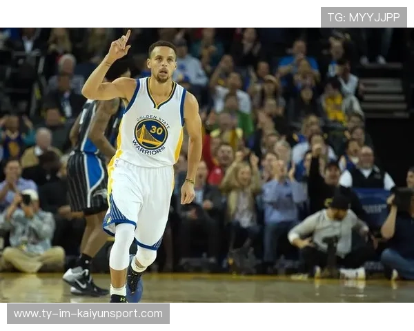 _勇士投篮当仁不让，赢得连续胜利_，勇士打篮球